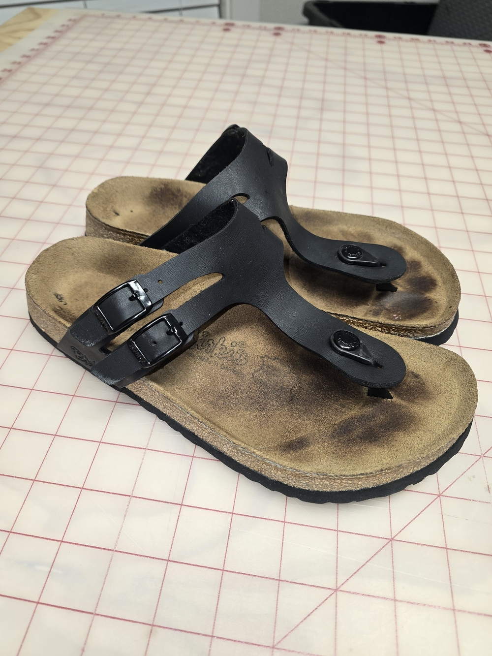 Birkenstock BURKIS GIZEH Size 8 / Eu 39 Sandals
